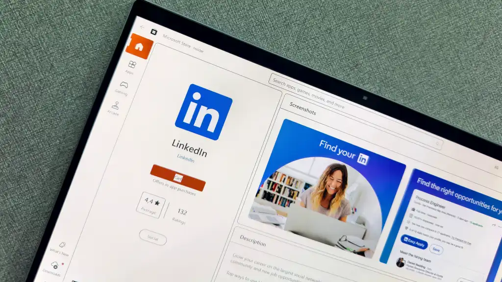 LinkedIN Profil, Social Media