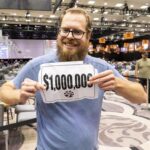 REGARDER : Un joueur des WSOP fête une célébration d'un million de dollars pleine de jurons