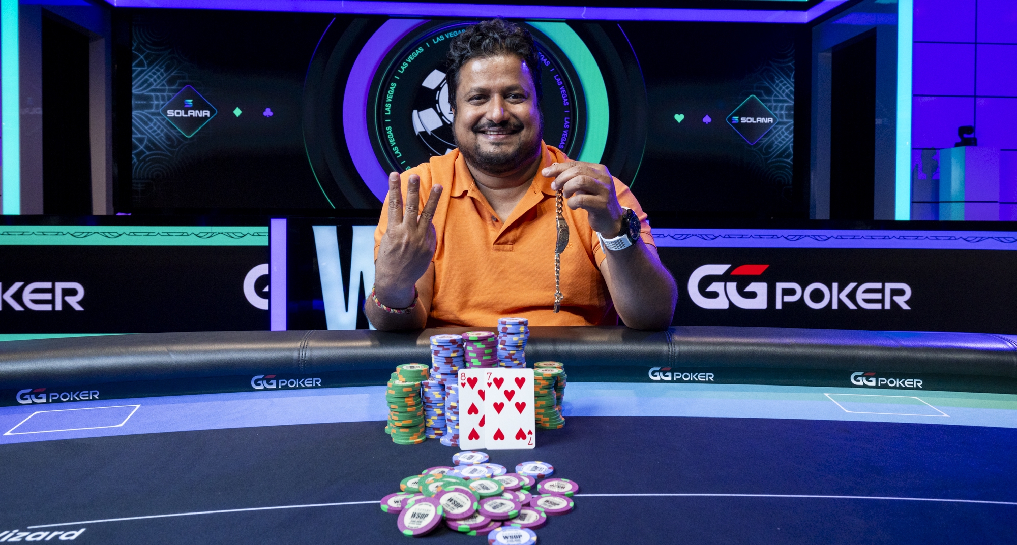 Santhosh Suvarna remporte le bracelet de la troisième série mondiale de poker