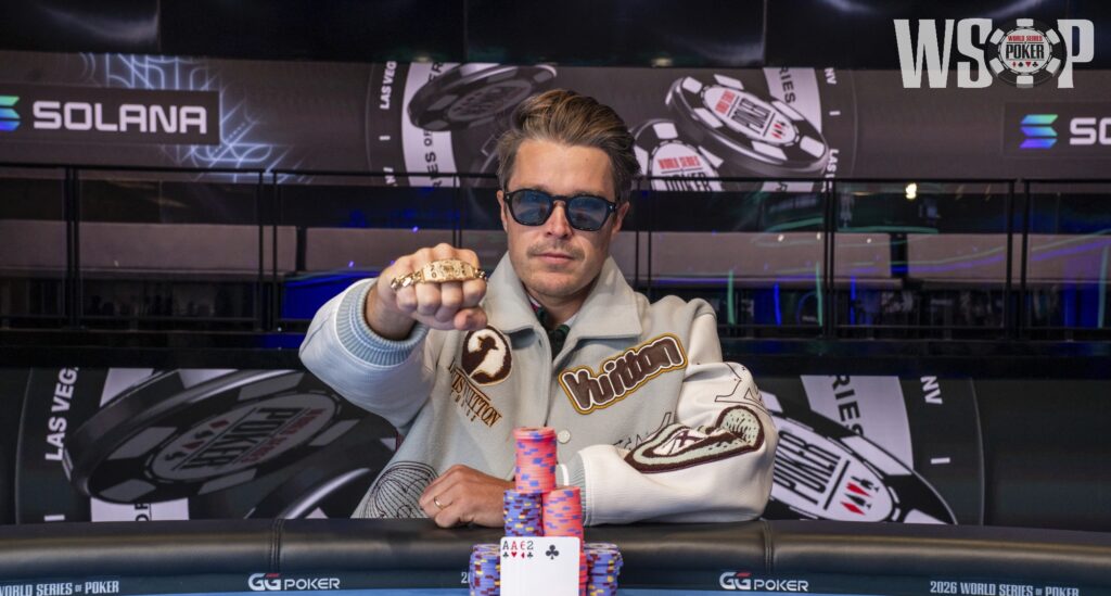 Eelis Parssinen remporte le bracelet PLO de 25 000 $ des World Series of Poker