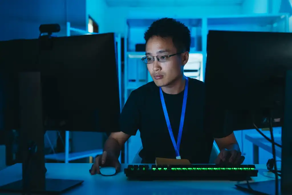 cyber security analyst