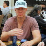 Le parcours de Greg Mueller, du hockey professionnel à la plus grande scène du poker