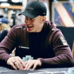 Jason Koon, membre du Temple de la renommée du poker, donne la priorité à sa famille plutôt qu'à ses records